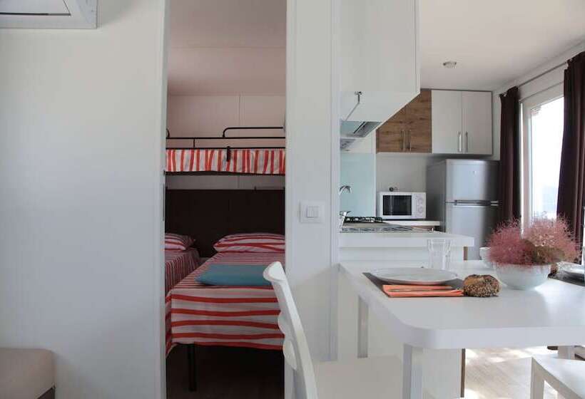 فندق Campeggio Europa Silvella