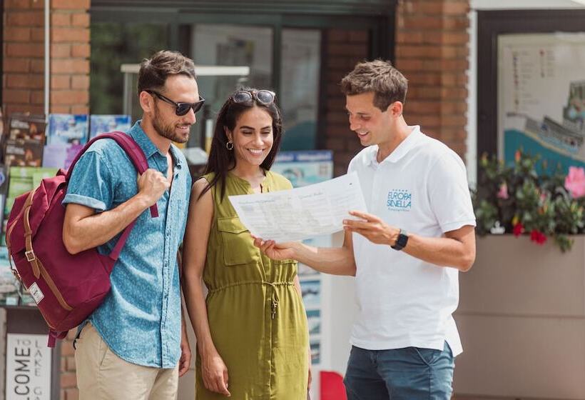 فندق Campeggio Europa Silvella