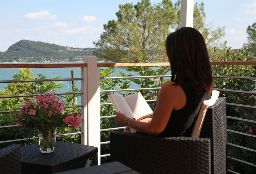 فندق Campeggio Europa Silvella