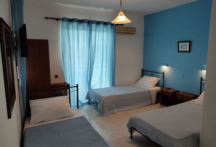 בית מלון כפרי Dolphin Apartments