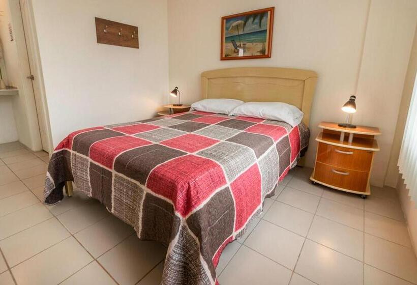 هتل Oceanic Lodge