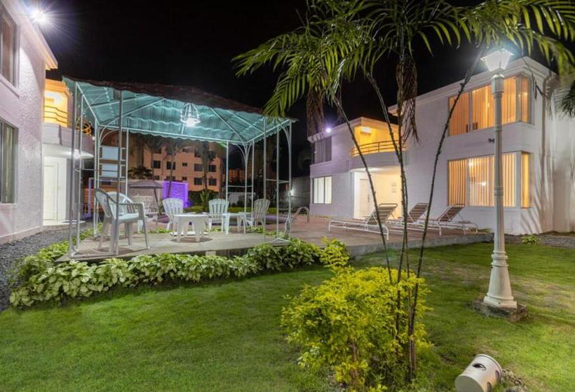 هتل Oceanic Lodge