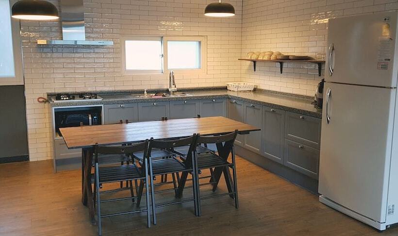 فندق Oikos Leisure Pension