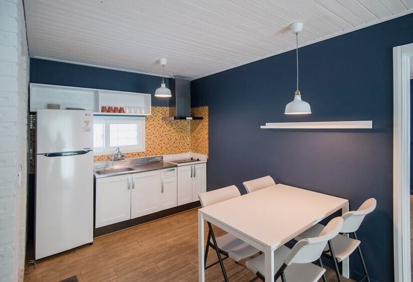 فندق Oikos Leisure Pension