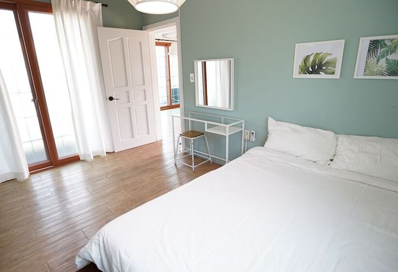 فندق Oikos Leisure Pension