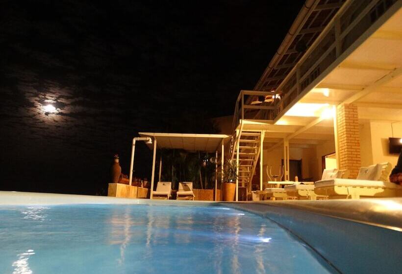 هتل Pousada Azul Marinho