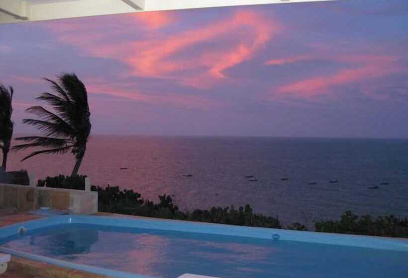 هتل Pousada Azul Marinho