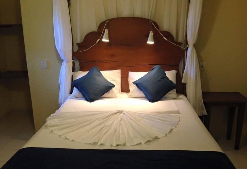 هتل Pousada Azul Marinho