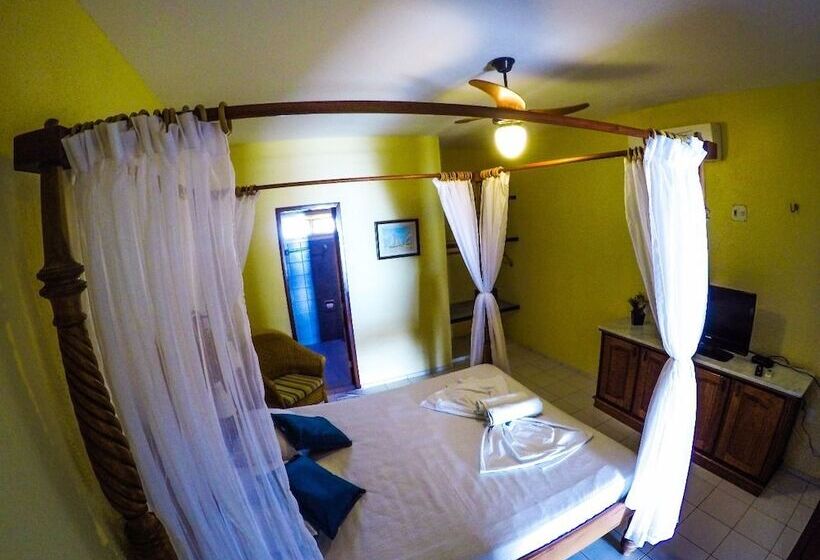 هتل Pousada Azul Marinho