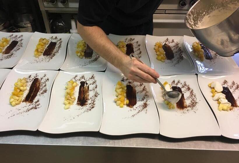 هتل Restaurant Zum Onkel Jonathan