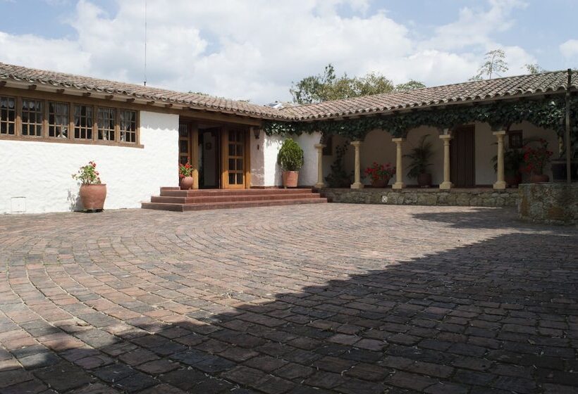 בית מלון כפרי Hacienda Rincón De La Montaña