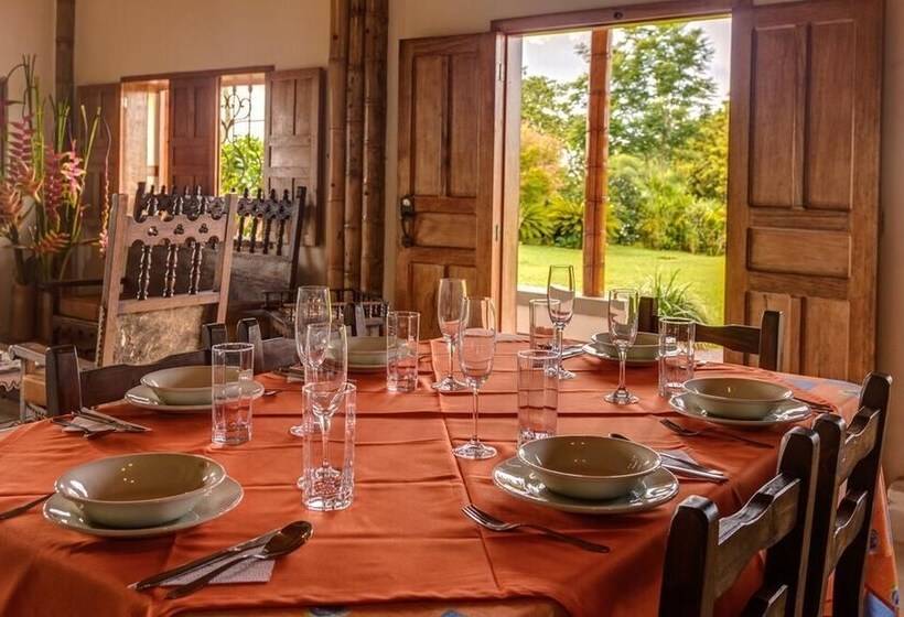 هتل روستایی Finca Agroturistica Alejandria