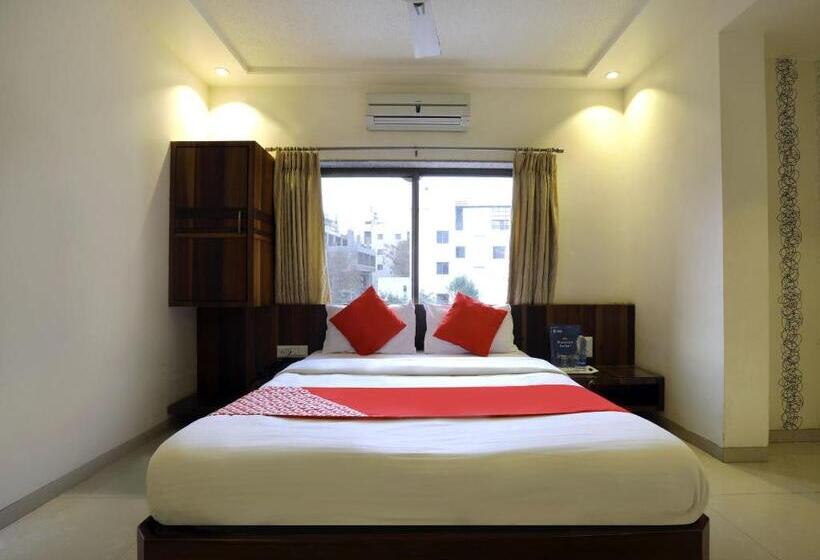 호텔 Collection O Satyan Inn