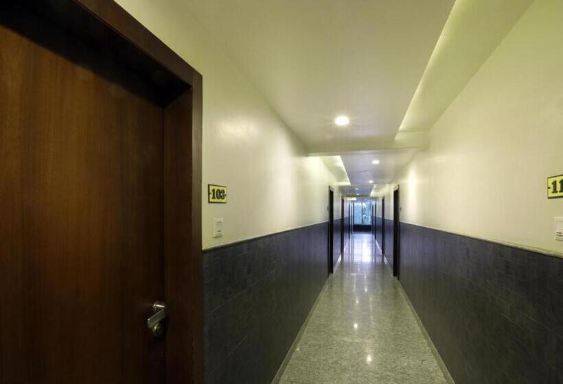 호텔 Collection O Satyan Inn