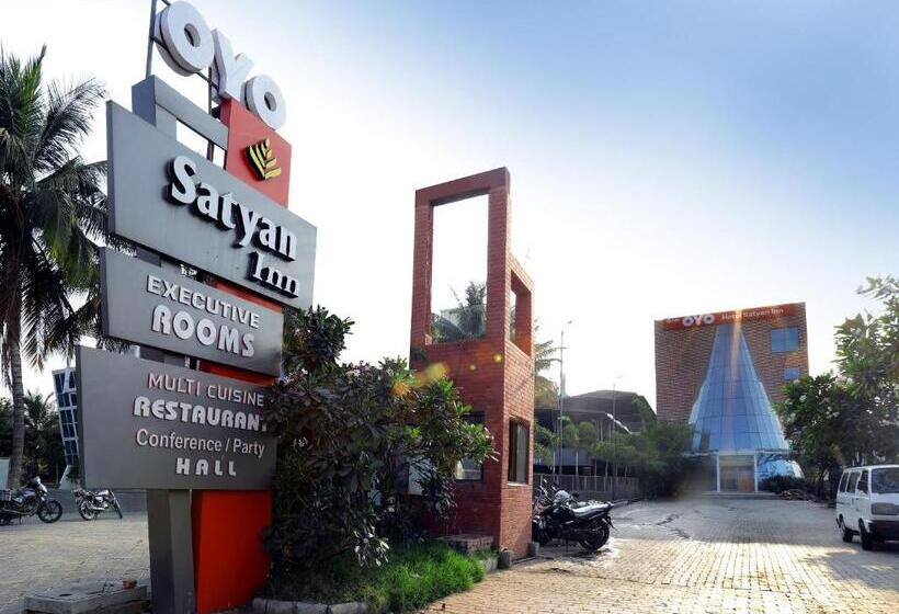 فندق Collection O Satyan Inn