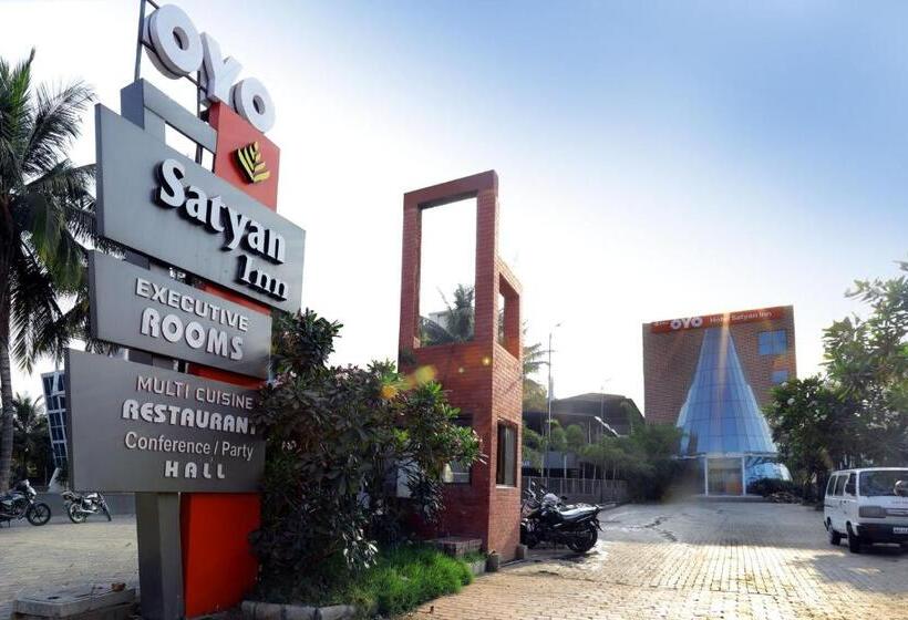 فندق Collection O Satyan Inn