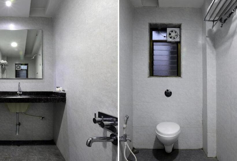 호텔 Collection O Satyan Inn