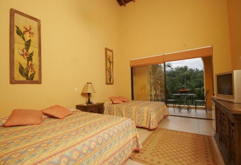 Отель Y Spa Santa Fe Colonial