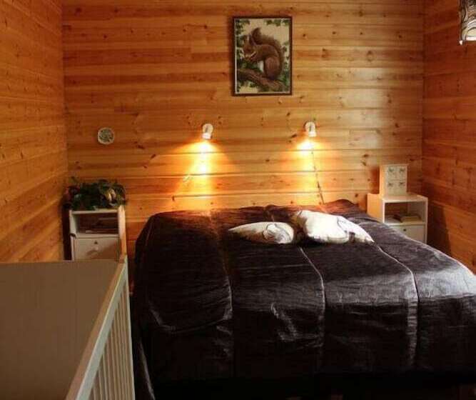 Jänisvaara Lake Cottages