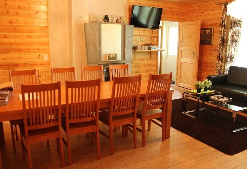 Jänisvaara Lake Cottages