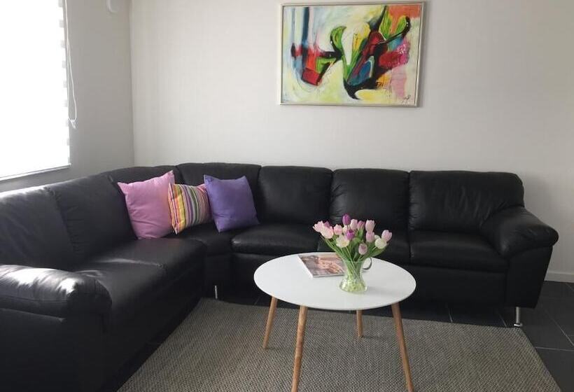 Justsleep Bed And Breakfast