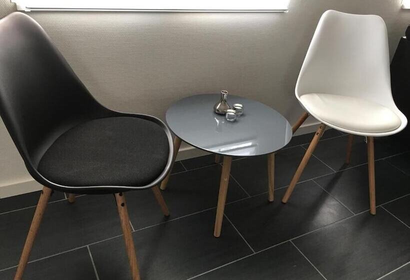 Justsleep Bed And Breakfast