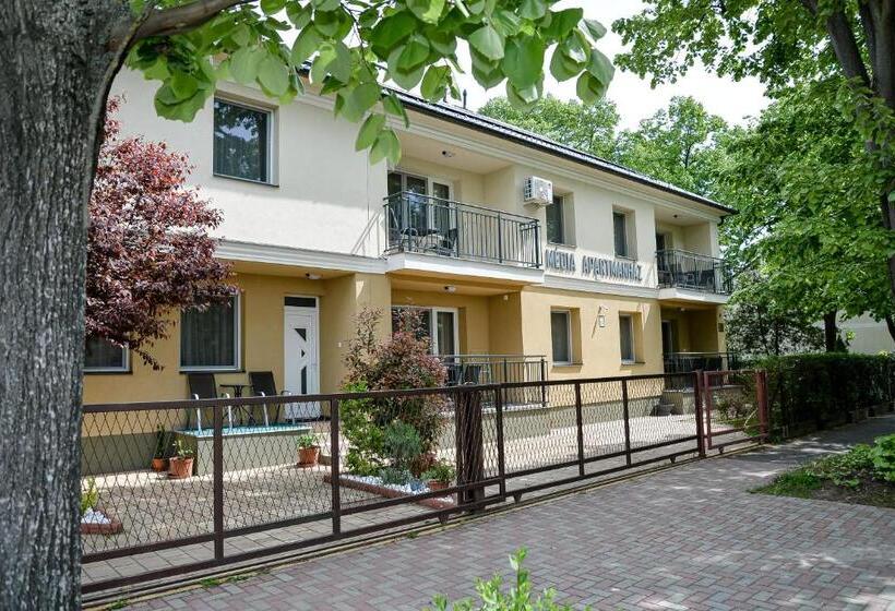 Média Panzió és Apartmanház