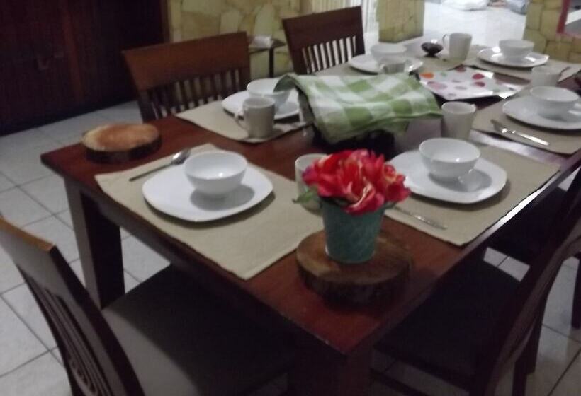 پانسیون Casa Memo