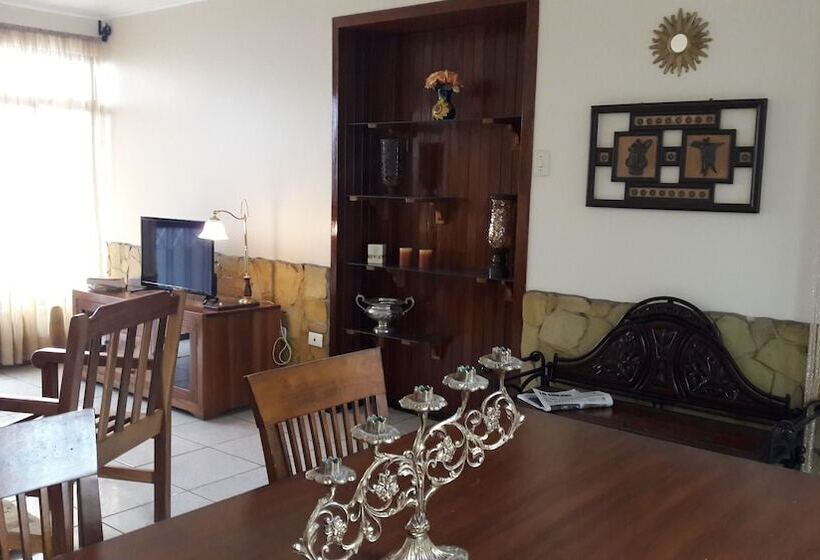 پانسیون Casa Memo