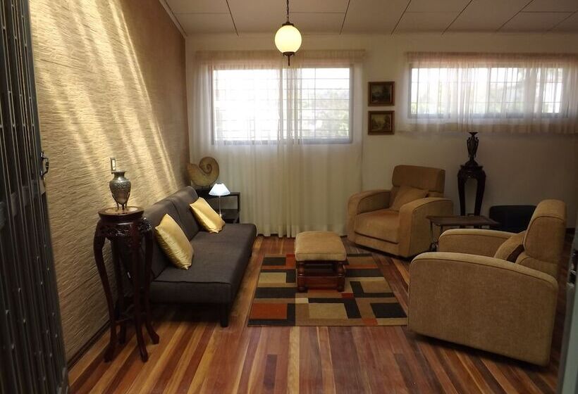 پانسیون Casa Memo