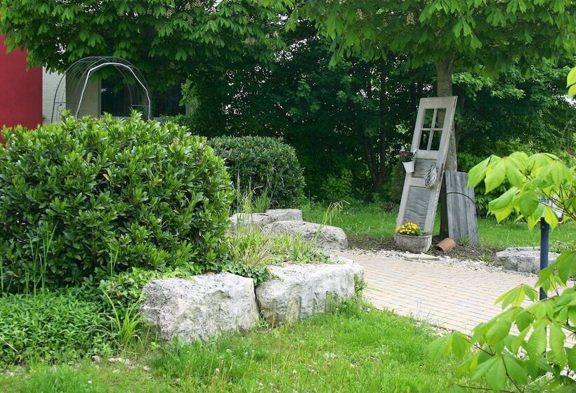 ペンション Gastehaus Am Wasserpark