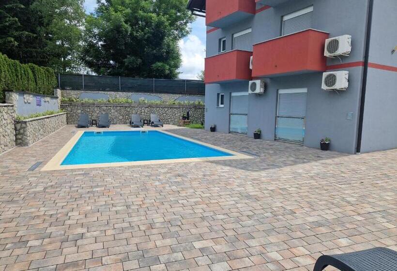 膳宿费 Plitvice Palace