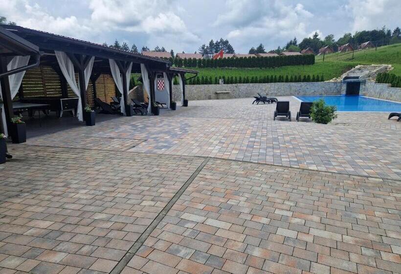 膳宿费 Plitvice Palace