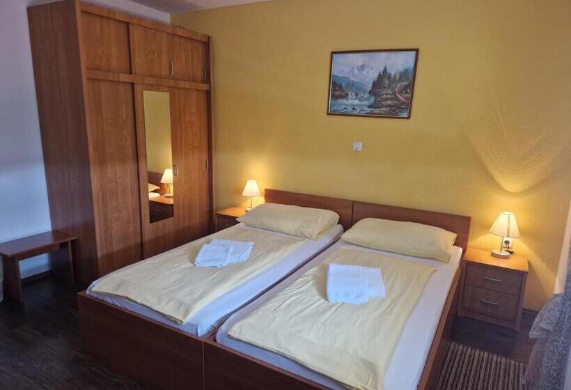 膳宿费 Plitvice Palace