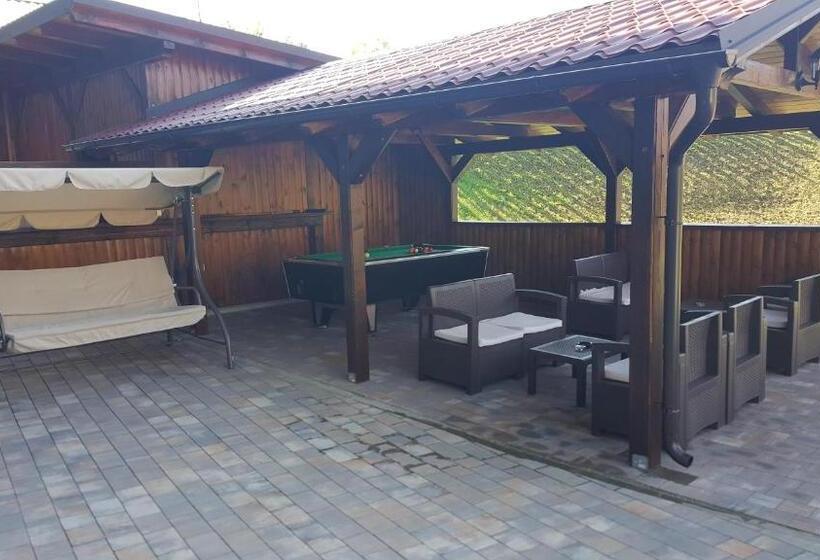 膳宿费 Plitvice Palace