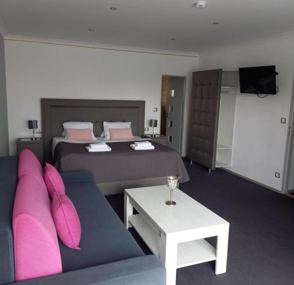 ペンション Villa Kiwi