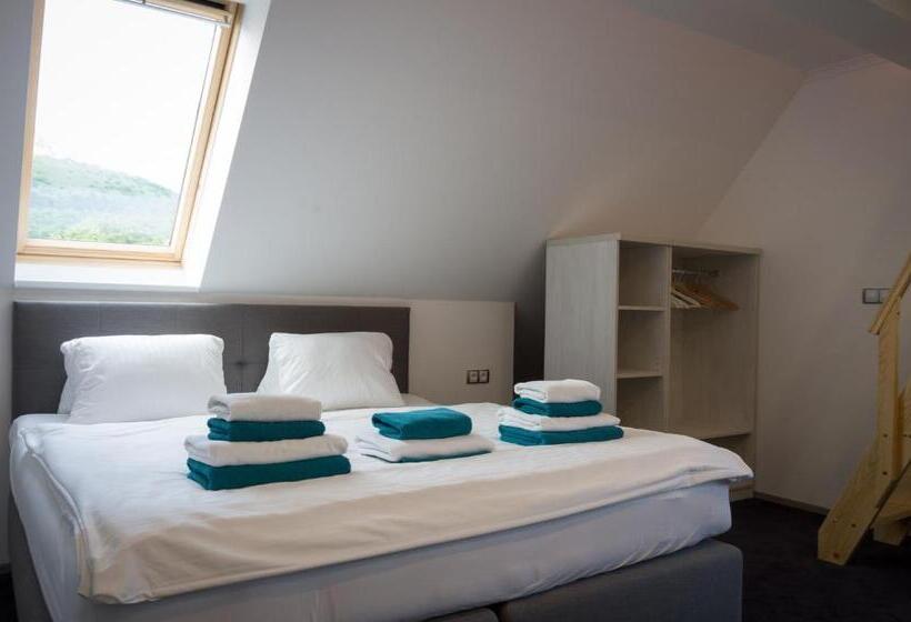 ペンション Villa Kiwi