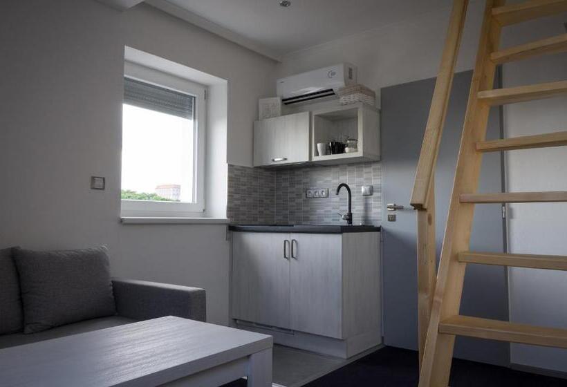 ペンション Villa Kiwi