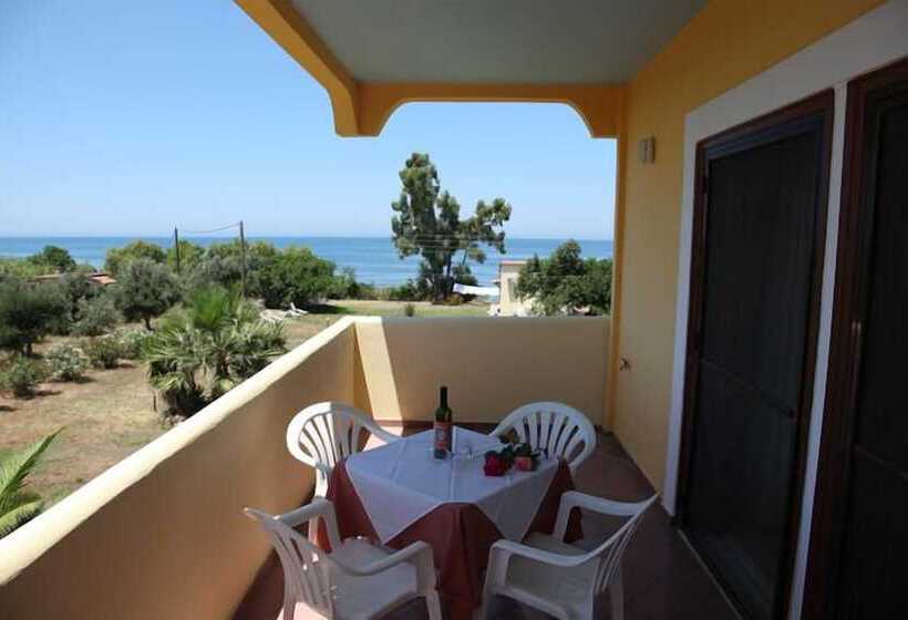 Terpsichore Apartments