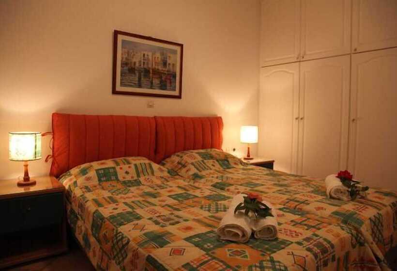 Terpsichore Apartments