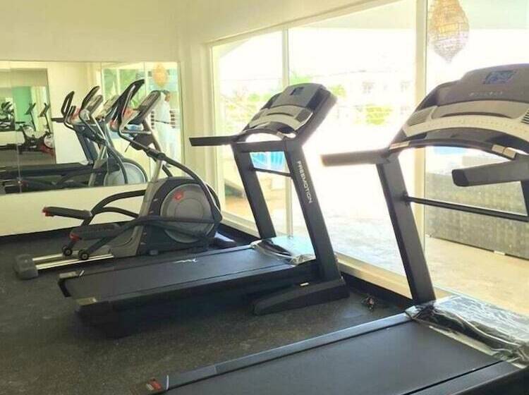 Vista Marina Residence