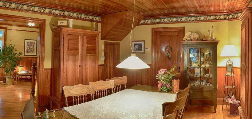 مبيت وإفطار Auberge à La Chouenne