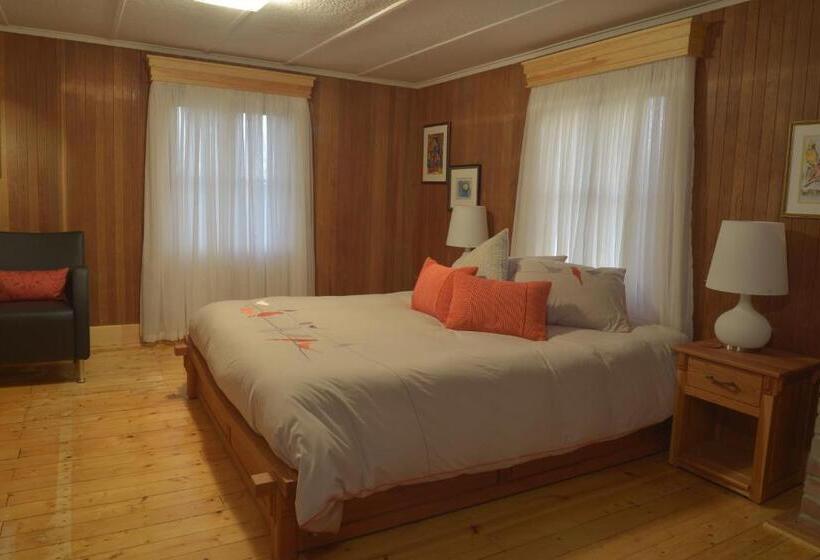 مبيت وإفطار Auberge à La Chouenne