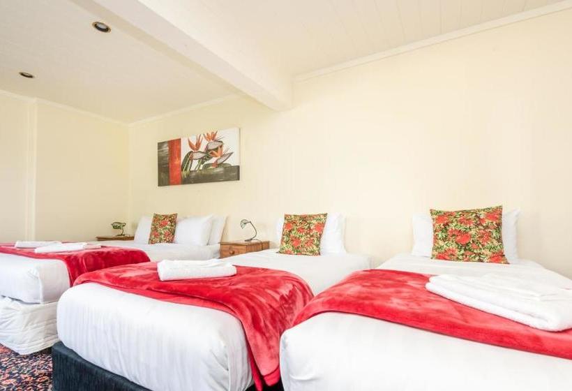 ベッドアンドブレックファースト Marlin House