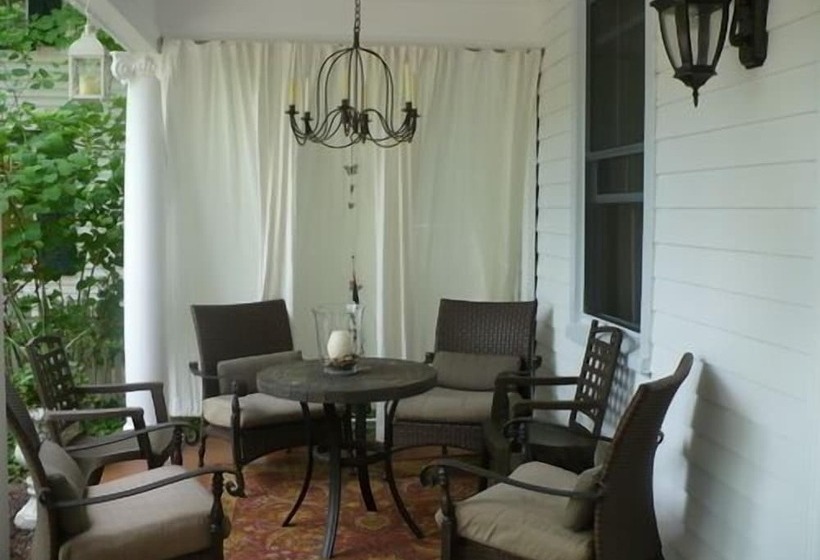 Copper Dreams Bed And Breakfast