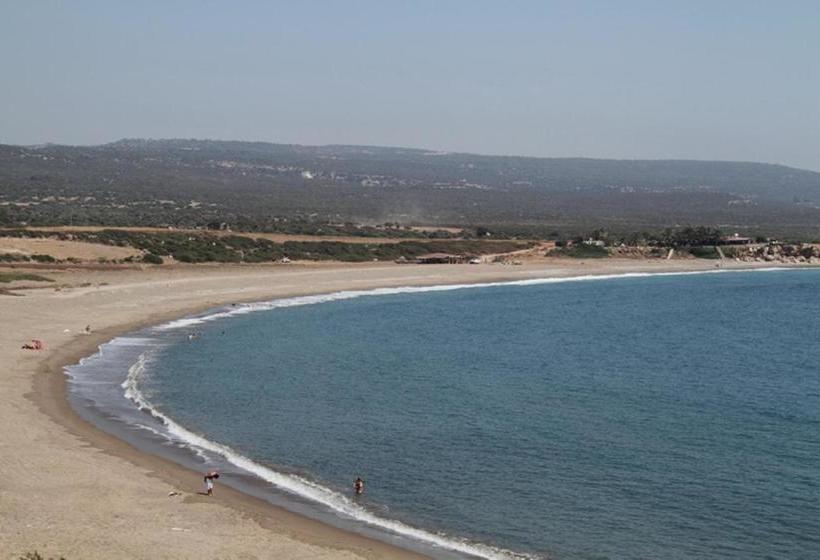 Coral Bay Sunlove Villa