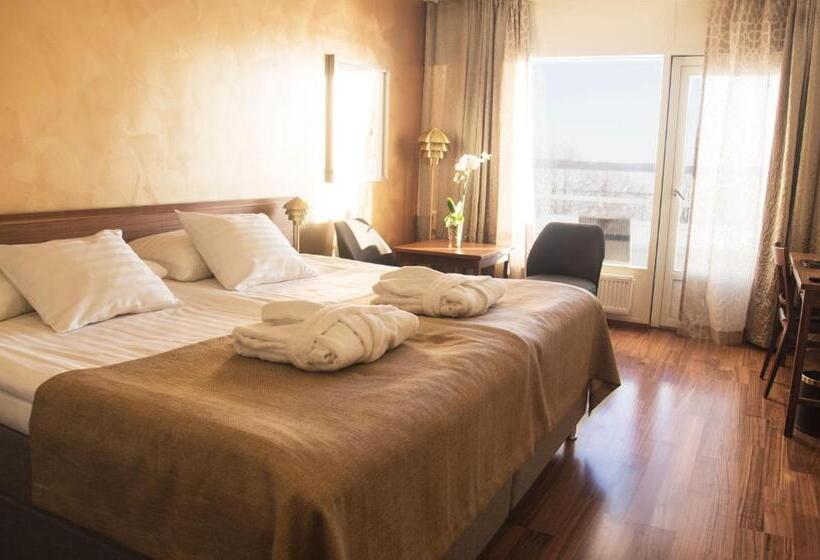 בית מלון כפרי Arkipelag