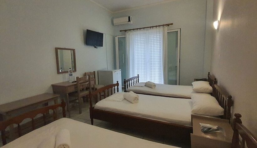 בית מלון כפרי Artemis