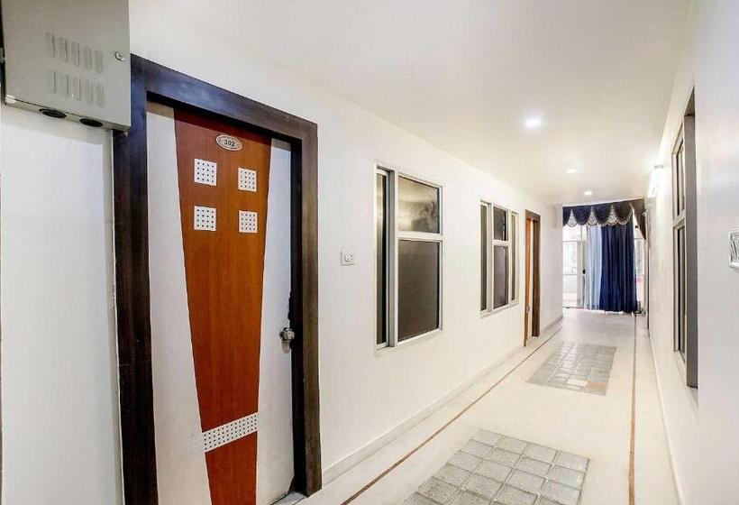 Отель Shri Sai Residency