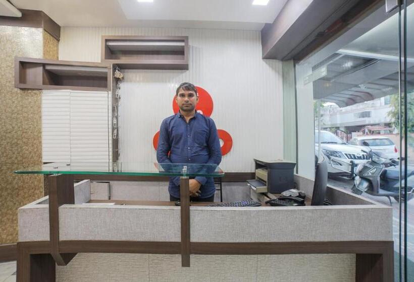 Отель Shri Sai Residency